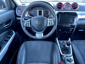 SUZUKI VITARA TURBO ALLGRIP SPORT 2018 a (10 foto / 15)