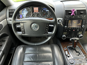 VW TOUAREG V10 5.0 BI-TURBO 4MOTION (10 фото из 15)