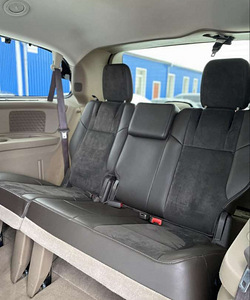 Lancia Voyager GRAND PLATINUM FACELIFT MY 2014 (13 foto / 15)