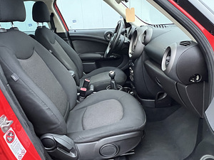 MINI COOPER COUNTRYMAN BLACK PACKAGE VAHETUS (14 foto / 15)