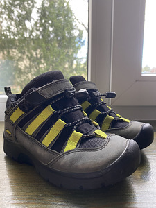 Keen veekindlad saapad suurus 30 (2 foto / 6)