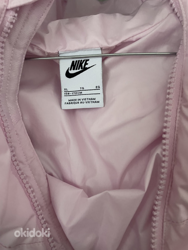 Пуховик Nike размер 158-170см (фото #4)