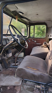 ZIL 131 alusauto (5 foto / 6)