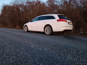 Opel Insignia 4x4 2012 (3 foto / 5)