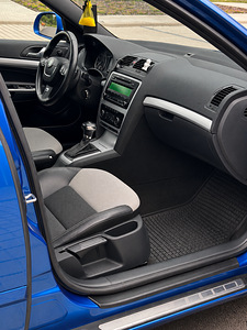 Skoda Octavia VRS DSG (11 foto / 12)