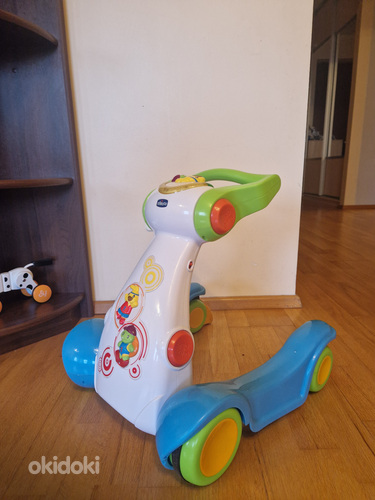Ходунки от Chicco. Muusikaline käimisraam..