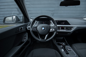 BMW 116 SPORTLINE 1.6 Sportline (6 foto / 13)
