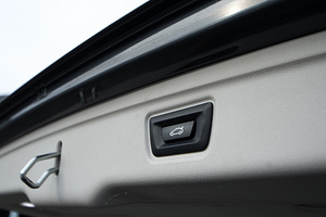 BMW 318 Sportline (15 foto / 15)