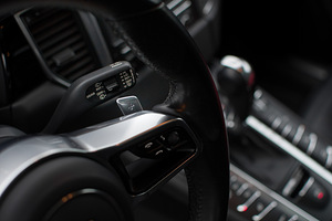 Porsche Macan S Dynamic Performance 3.0 V6 TWIN-TURBO (9 foto / 15)
