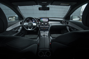 Mercedes-Benz C 220 AMG Business Plus Equipment line (5 foto / 15)