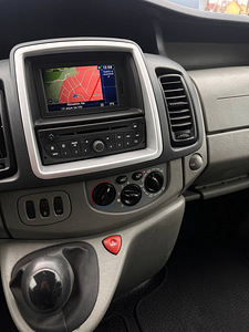Renault Trafic LONG BLACK EDITION Passenger 2.0 66kW (11 foto / 15)