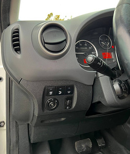 Peugeot Partner 1.6 66kW (13 foto / 15)