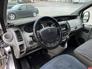 Renault Trafic Long 1.9 74kW (9 foto / 15)