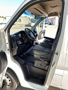 Peugeot Boxer AUTOELAMU 2.2 110kW (5 foto / 15)
