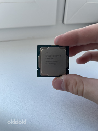 Процессор i3-10100f