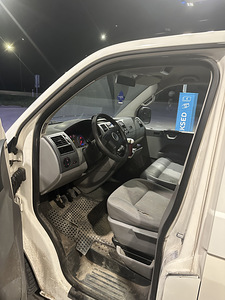 Volkswagen t5 Registreerimistasu on makstud. (8 foto / 9)