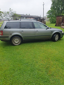 Volkswagen (3 foto / 5)