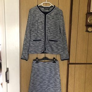 Как новое! Костюм MONTON - жакет S + юбка XS