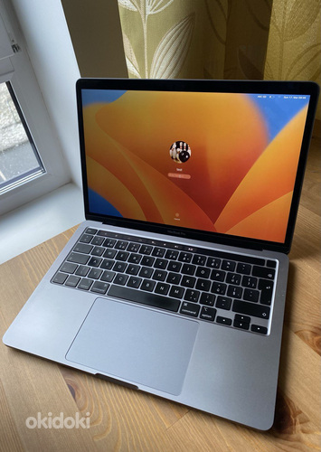 MacBook Pro 13 дюймов, 2020 год, 16 ГБ (фото #4)