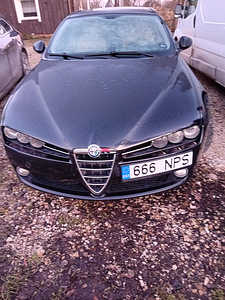 Alfa Romeo 2,4d A (5 foto / 7)