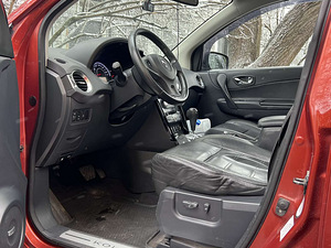 Renault Koleos 2.0disel 110kw (10 foto / 10)
