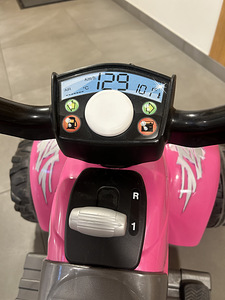 Laste elektriline ATV (4 foto / 5)
