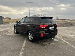 Kia sorento Müügiks (5 foto / 10)