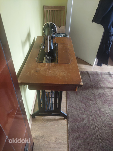 Рабочая швейная машинка Подольск (фото #1)