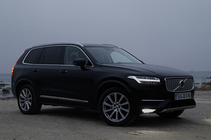 VOLVO XC 90 2015 Inscription Xenium Business PRO 2.0 165kw (2 foto / 13)