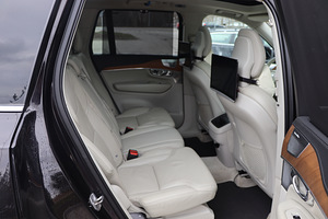 VOLVO XC 90 2015 Inscription Xenium Business PRO 2.0 165kw (9 foto / 13)