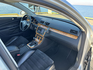 Volkswagen Passat B6 (10 foto / 15)