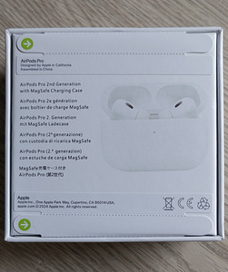 Продаю оригинал AirPods Pro 2 (2 фото из 2)