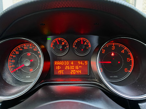 FIAT BRAVO / DIISEL 1.9 / AVARIIVABA / ÜV 07.2025 (11 foto / 15)