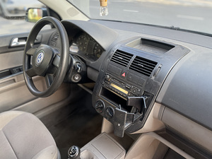 VOLKSWAGEN POLO / 1.4 BENSIIN / ÜV 07.2025 (11 foto / 14)