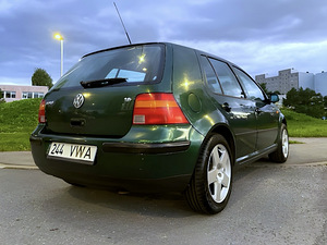 VOLKSWAGEN GOLF 4 / 1 OMANIK / ÜV 09.2025 (3 foto / 15)