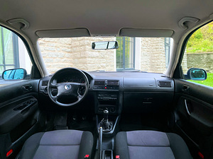 VOLKSWAGEN GOLF 4 / 1 OMANIK / AVARIIVABA / ÜV 04.25 (11 foto / 15)