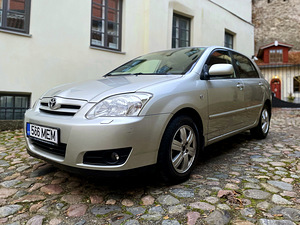 TOYOTA COROLLA / АВТОМАТ / ТО 08.2025 (1 фото из 15)