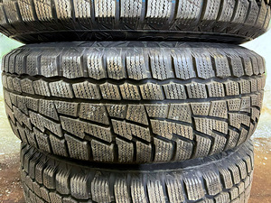 VW / AUDI / SKODA / SEAT / M+S KOMPLEKT 185/70/R14 (4 tk) (3 foto / 4)