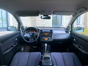 NISSAN TIIDA / AUTOMAAT / AVARIIVABA / ÜV 03.2025 (9 foto / 15)