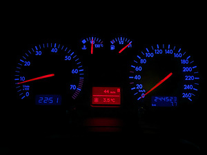 VOLKSWAGEN BORA / TÜV 03.2026 (15 foto / 15)