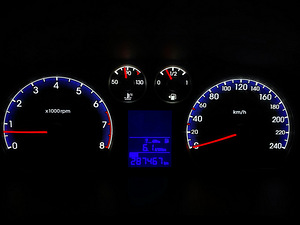 HYUNDAI i30 / TÜV 12.2025 (12 foto / 15)
