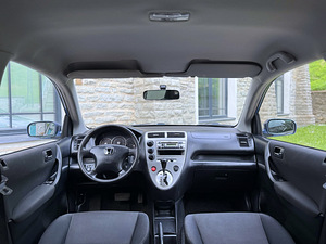 HONDA CIVIC / AUTOMAAT / ROOSTEVABA / ÜV 08.2026 (10 foto / 15)