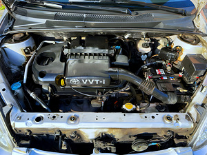 TOYOTA YARIS FACELIFT / AVARIIVABA / AUTOMAAT / A/C (6 foto / 15)