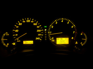 TOYOTA AVENSIS / 1.8 BENSIIN / ATM / FACELIFT / ÜV 10.2026 (14 foto / 15)
