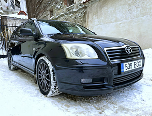 TOYOTA AVENSIS / 1 OMANIK / AUTOMAAT / ÜV 11.2026 (1 foto / 15)