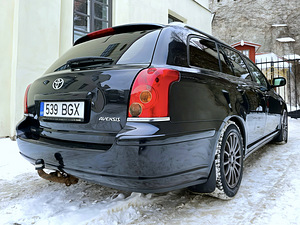 TOYOTA AVENSIS / 1 OMANIK / AUTOMAAT / ÜV 11.2026 (3 foto / 15)