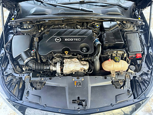 OPEL INSIGNIA SPORTS TOURER / AVARIIVABA / ÜV 10.2026 (6 foto / 15)