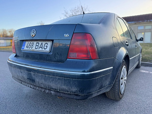 VOLKSWAGEN BORA COMFORT / ÜV 06.2026 (3 foto / 15)