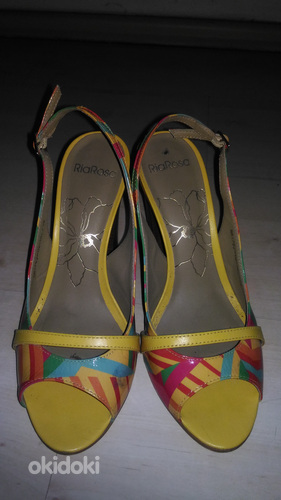 Kollased naiste sandaalid (foto #3)