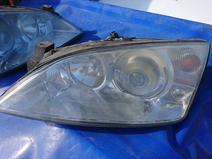 Ford mondeo 2004a Xenon originaal esituled (3 foto / 5)